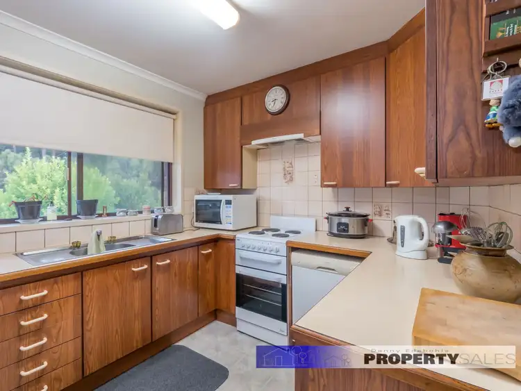 Fourth view of Homely house listing, 4 Avro Court, Moe VIC 3825