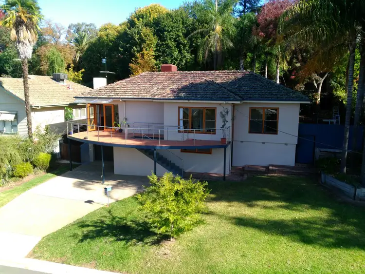 733 Peel Street, Albury NSW 2640
