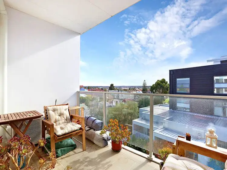 D304/460 Victoria Street, Brunswick VIC 3056