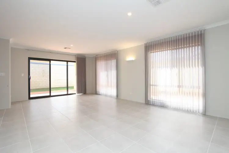 Sixth view of Homely house listing, 8a Third Avenue, Mandurah WA 6210