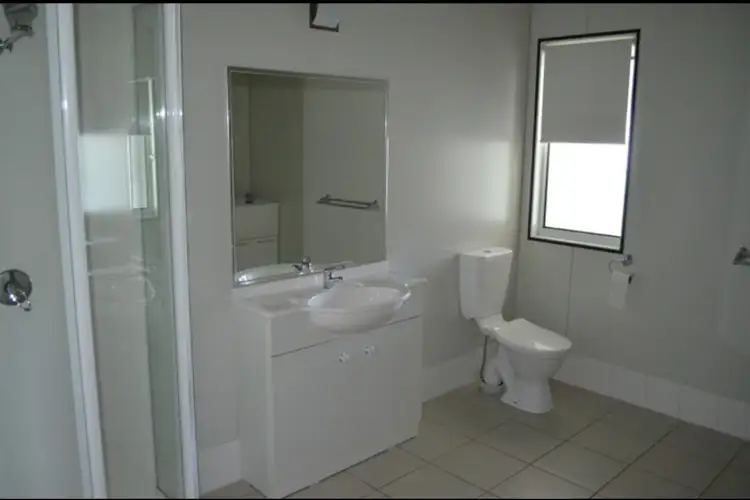 Fourth view of Homely house listing, 4 Hunter Street, Blackwater QLD 4717