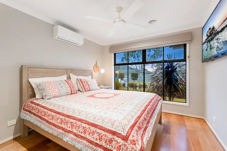 Sixth view of Homely house listing, 3 Beauchamp Way, Cranbourne East VIC 3977