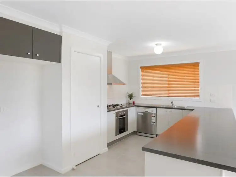 Fourth view of Homely house listing, 41 Brockwell Crescent, Manor Lakes VIC 3024