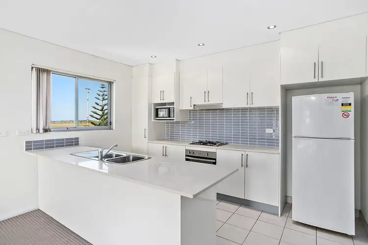 Second view of Homely apartment listing, 6/5-7 Stewart Street, Wollongong NSW 2500