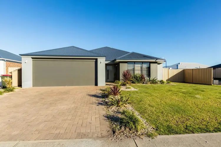 13 Barwon Way, Australind WA 6233