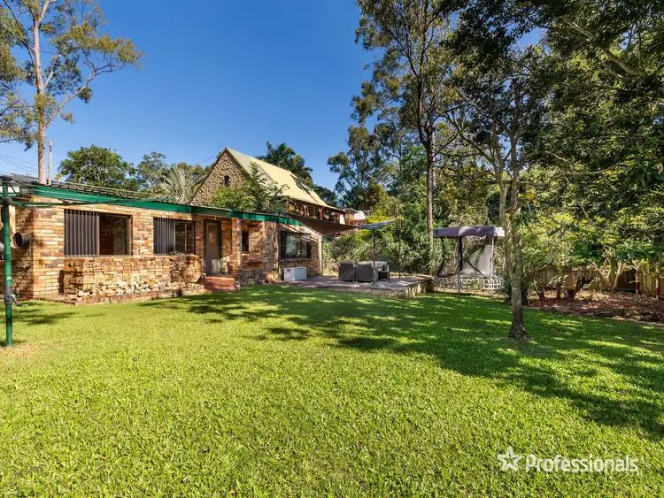 4 Arthur Street, Everton Hills QLD 4053