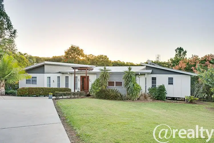 98 Robert Rd, Chatsworth QLD 4570