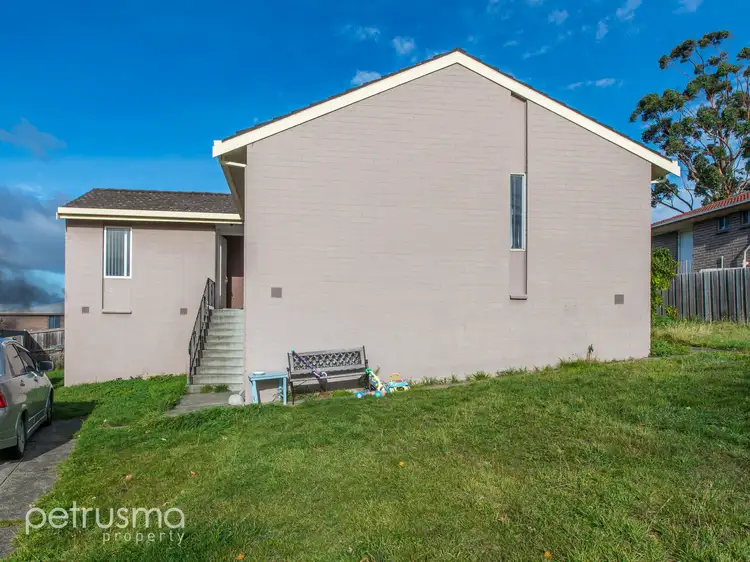 13 Fontain Circle, Rokeby TAS 7019