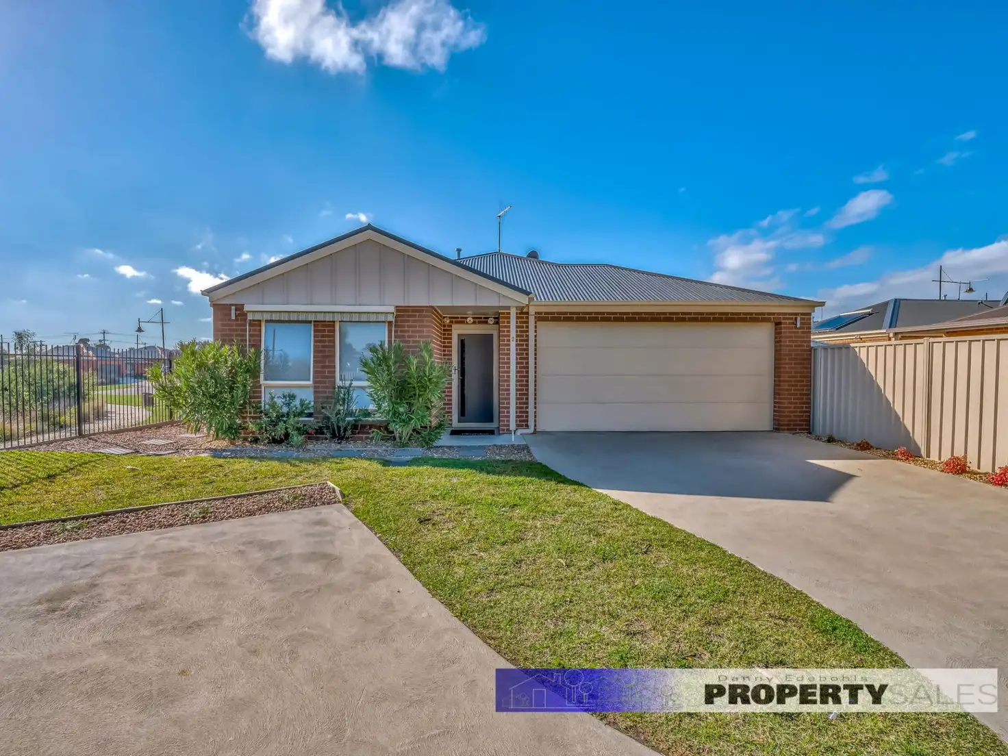 Main view of Homely townhouse listing, 2 St Gwinear Views, Moe VIC 3825
