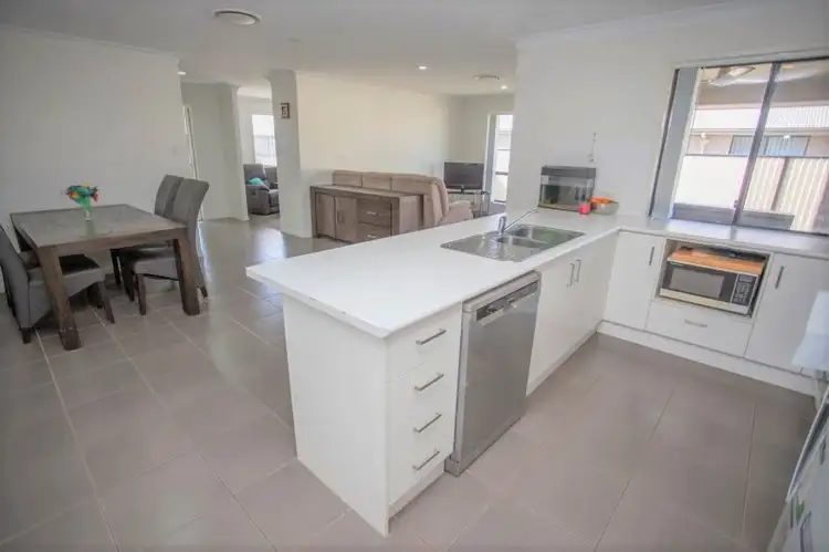 16 Cameron Street, Chinchilla QLD 4413