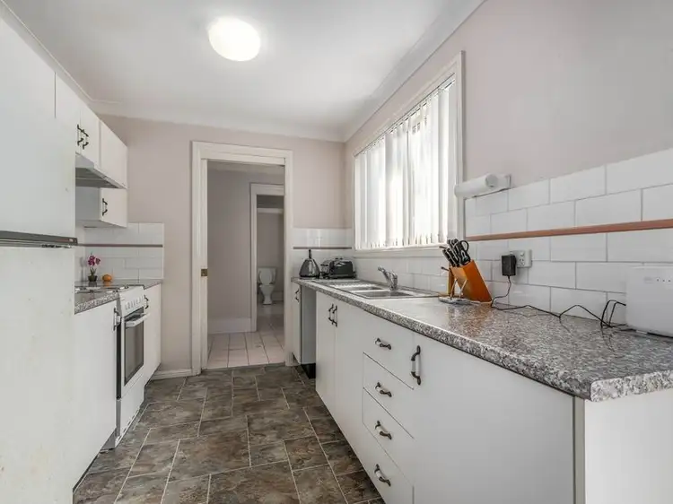 Fifth view of Homely unit listing, 2/15 Lester Parade, North Lambton NSW 2299