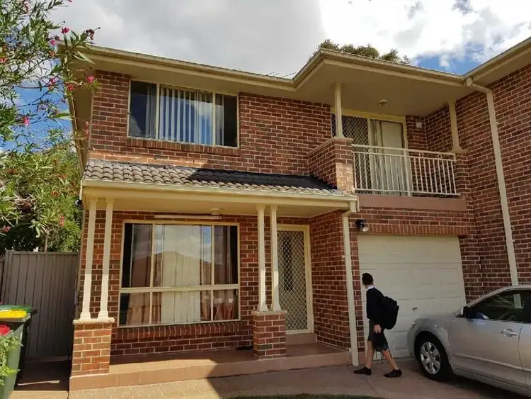 2/38 Mclean, Liverpool NSW 2170