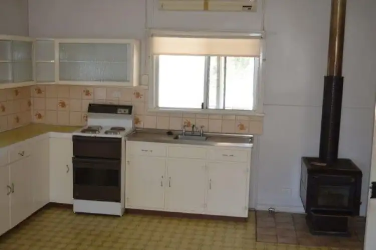 Seventh view of Homely house listing, 10 Anemone Street, Killarney QLD 4373