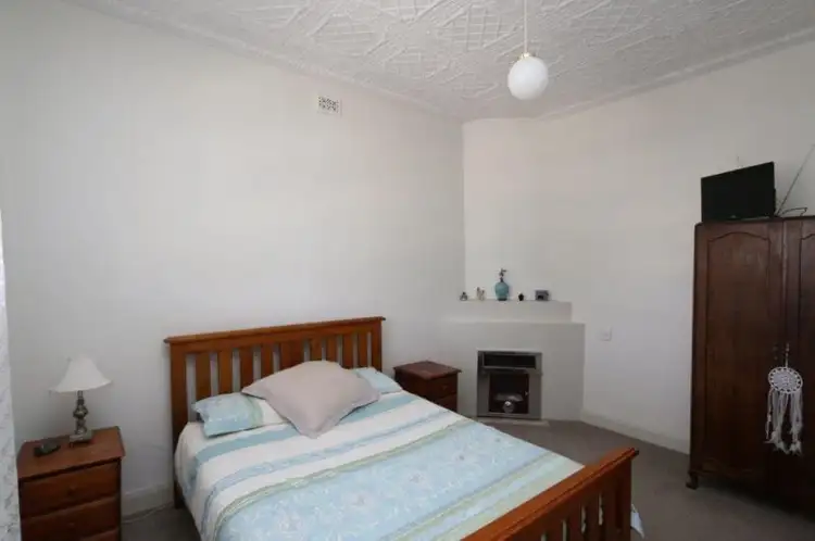 Fourth view of Homely house listing, 1 eleventh street, Morgan SA 5320