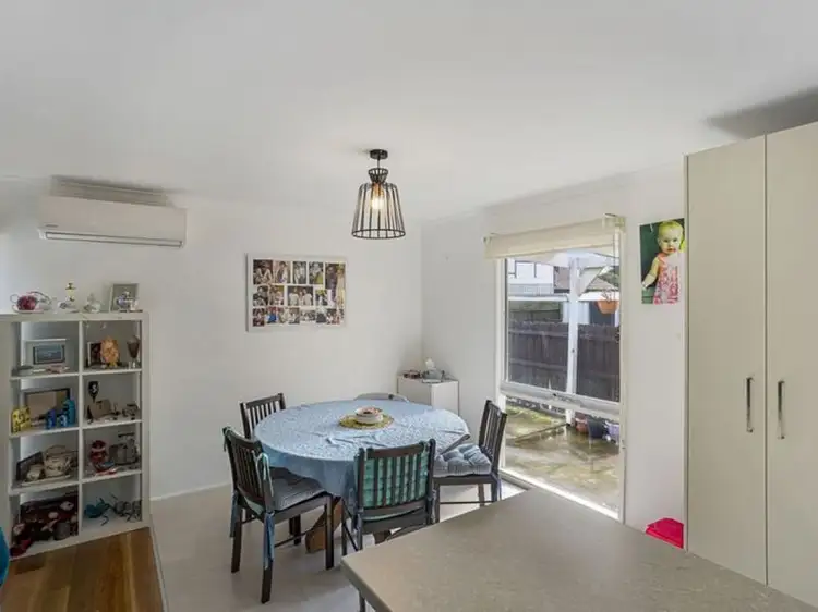 Fourth view of Homely unit listing, 1 Beckington Crescent, Hampton Park VIC 3976