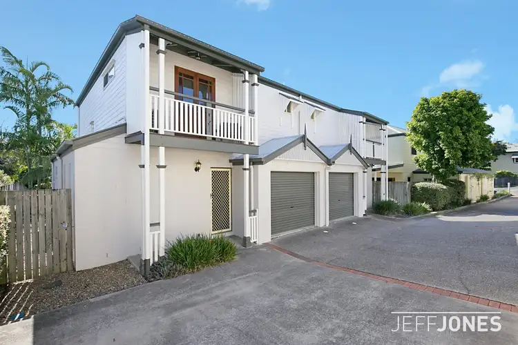 2/43 Brown Street, Camp Hill QLD 4152