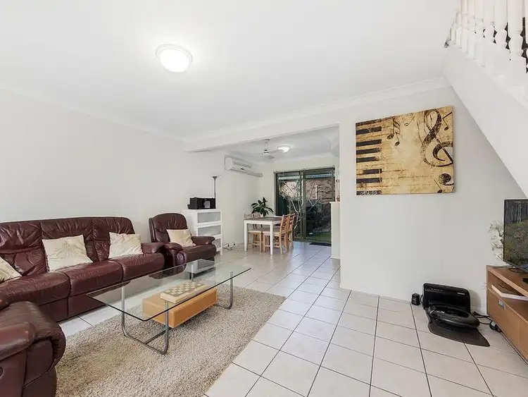 3/18 Batchworth Rd, Molendinar QLD 4214