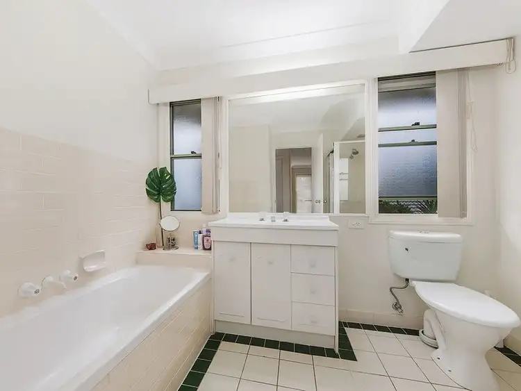 Seventh view of Homely townhouse listing, 3/18 Batchworth Rd, Molendinar QLD 4214