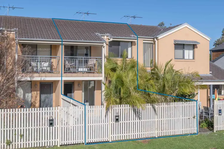 Second view of Homely townhouse listing, 2/24 Churchill Cct, Hamilton South NSW 2303