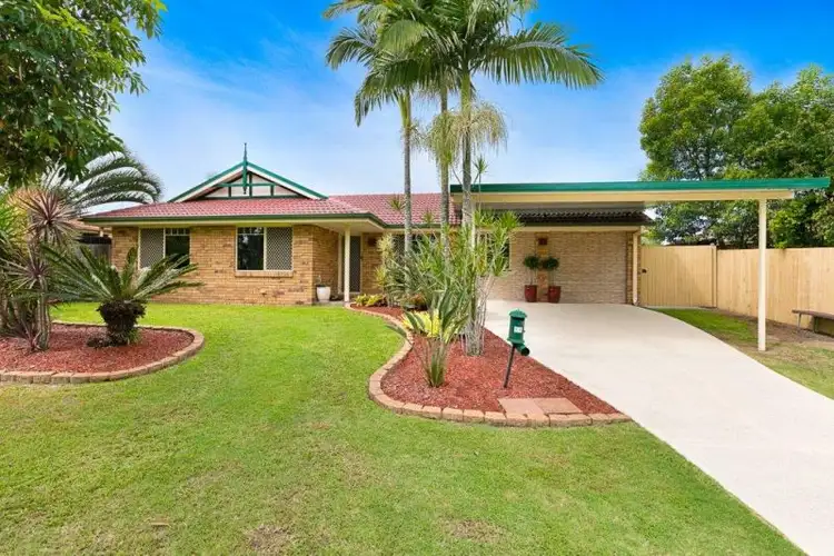 11 Chesterfield Crescent, Wellington Point QLD 4160
