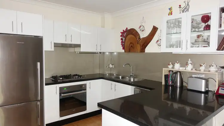 Sixth view of Homely unit listing, 3/2-6 Martin Place, Mortdale NSW 2223