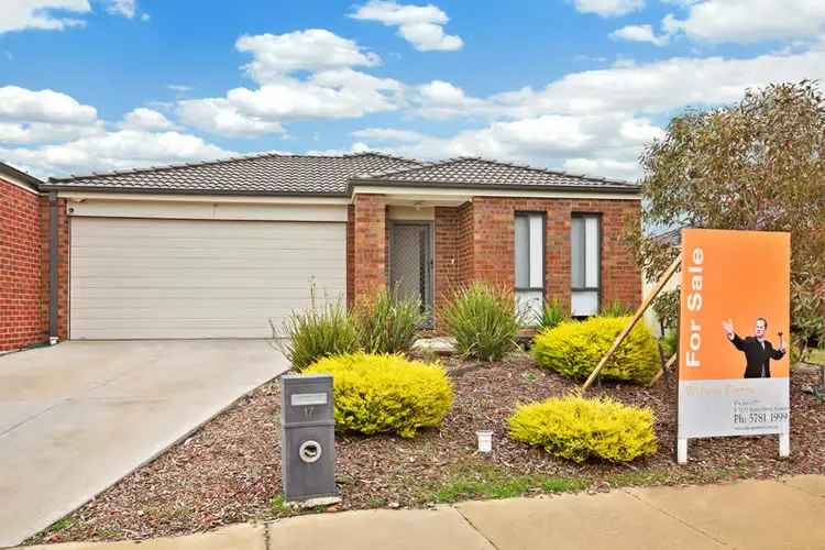 17 VIEWHILL ROAD, Kilmore VIC 3764