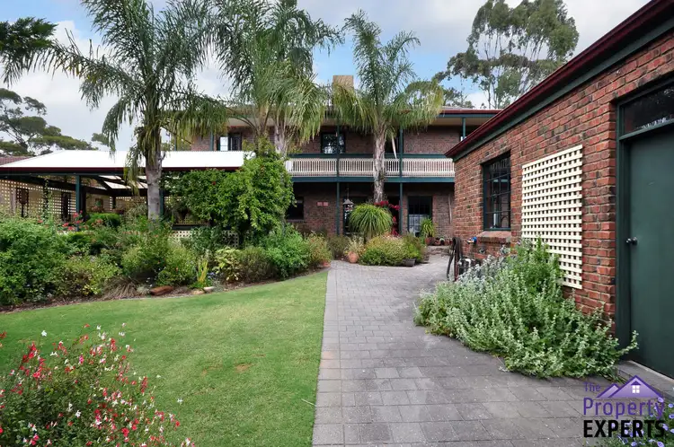 13 York Drive, Flagstaff Hill SA 5159
