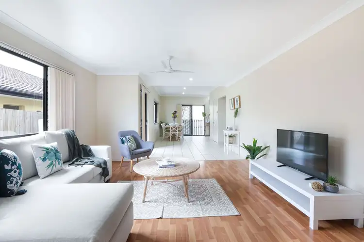 Main view of Homely house listing, 2/58 Inwood Circuit, Merrimac QLD 4226