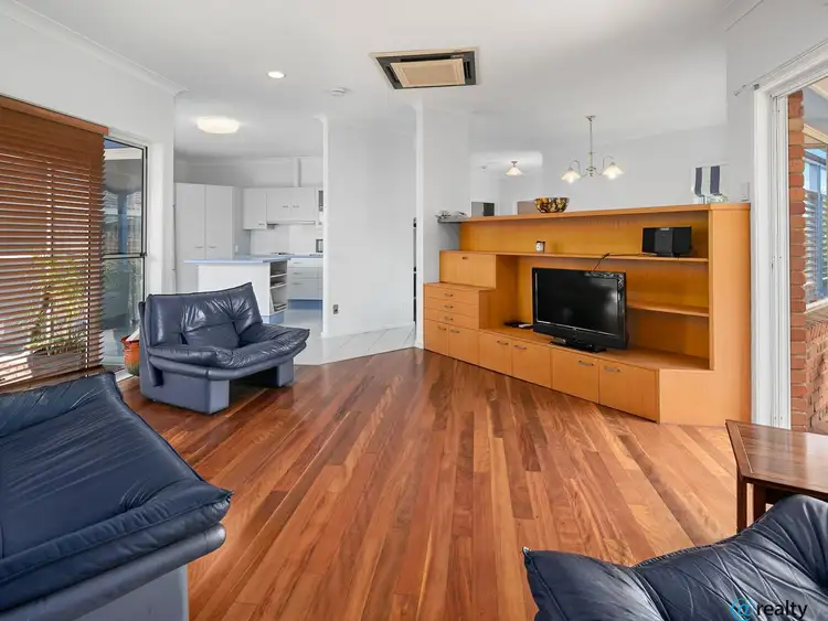 Fifth view of Homely house listing, 4 Carlile Place, Wynnum West QLD 4178