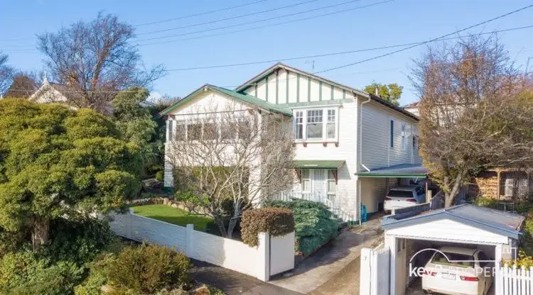 7 Richards Avenue, Newstead TAS 7250