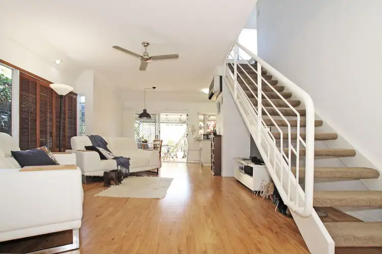 6/67-71 Digger Street, Cairns North QLD 4870