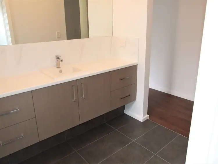 Fifth view of Homely house listing, 7 Antony St, Berri SA 5343