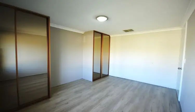 Seventh view of Homely house listing, 110 Warrandyte drive, Craigie WA 6025
