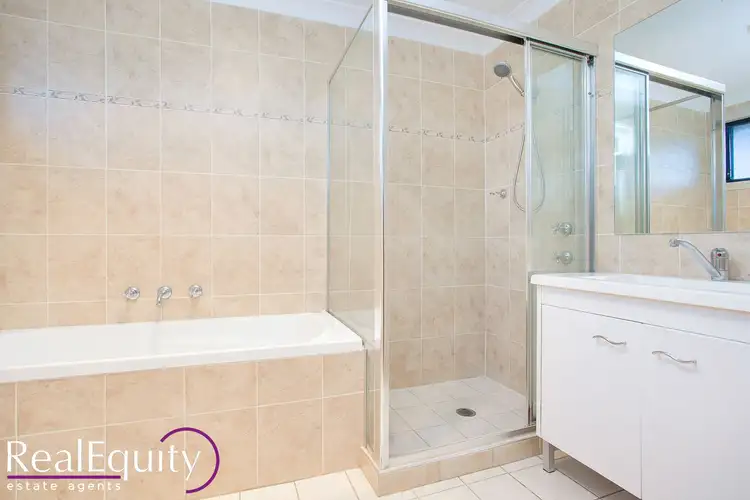 Sixth view of Homely house listing, 2 Howlett Close, Chipping Norton NSW 2170