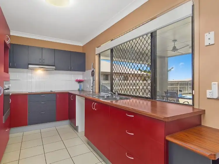 Third view of Homely house listing, 9 Fontwell Court, Mount Low QLD 4818