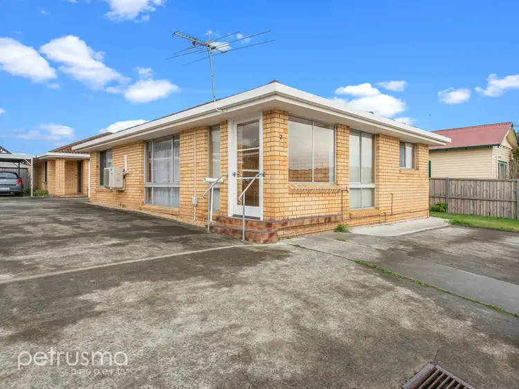 2/8 Tregear Street, Moonah TAS 7009