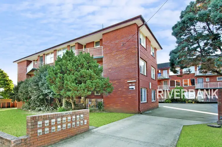 19-21 Stuart Street