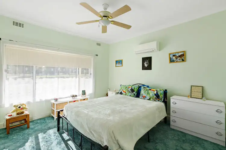 Fifth view of Homely house listing, 17 WHALAN COURT, Pyalong VIC 3521