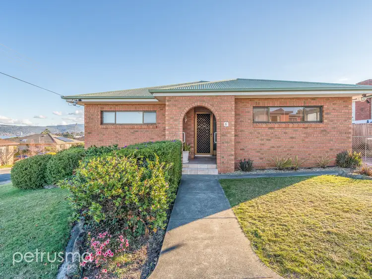 6 River Street, Bellerive TAS 7018