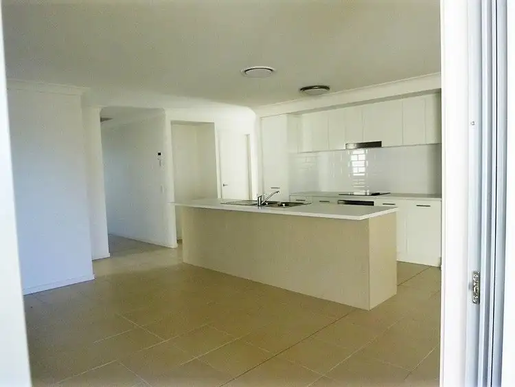 Sixth view of Homely house listing, 6 Bridgeman Parade, Chinchilla QLD 4413