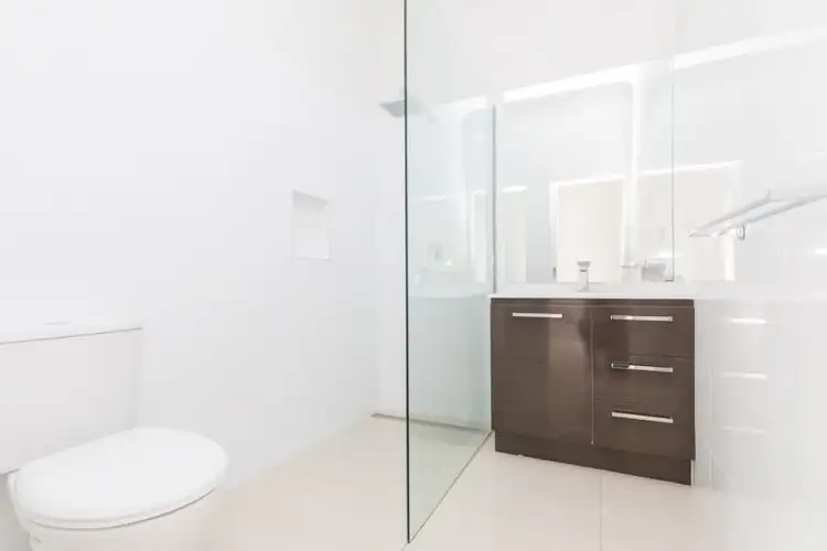 Seventh view of Homely house listing, 7 George Street, Horsham VIC 3400