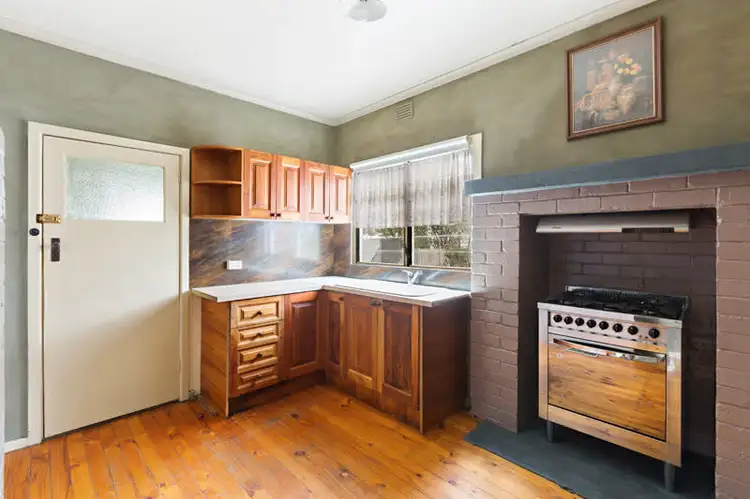 Fifth view of Homely house listing, 3 RUPERT STREET, Broadford VIC 3658
