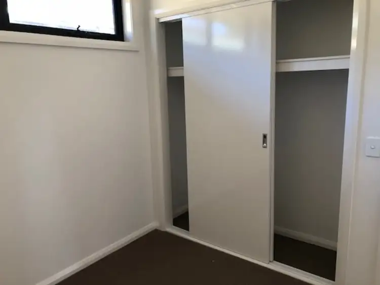 Fifth view of Homely unit listing, 2/3 Macey, Cranbourne VIC 3977