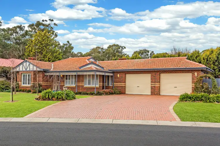 3 CENTENARY DRIVE, Kilmore VIC 3764