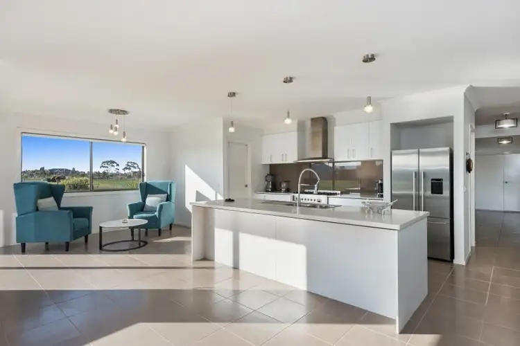 215 Glen Avon Drive, Bannockburn VIC 3331