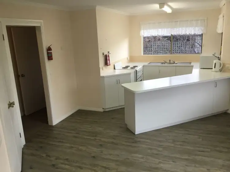 Sixth view of Homely unit listing, 2 Fairway Drive, Kingston TAS 7050