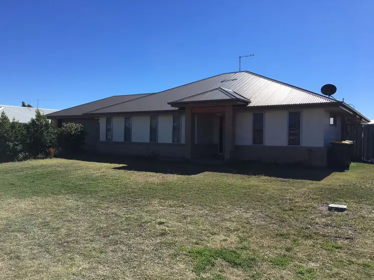 4 Hughes St, Chinchilla QLD 4413