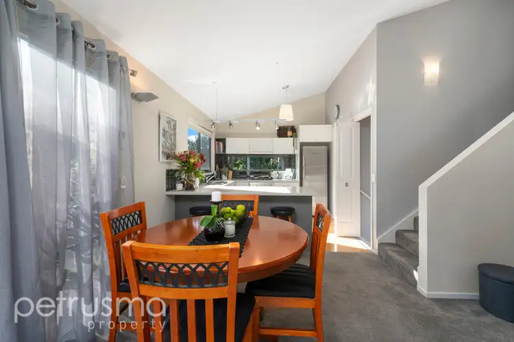 Sixth view of Homely house listing, 2/3 Brook Way, Kingston TAS 7050