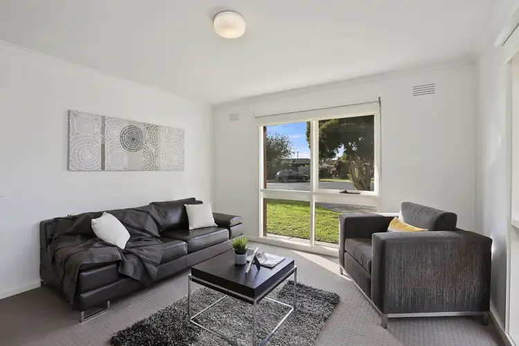 Second view of Homely house listing, 11 Poplar Court, Belmont VIC 3216