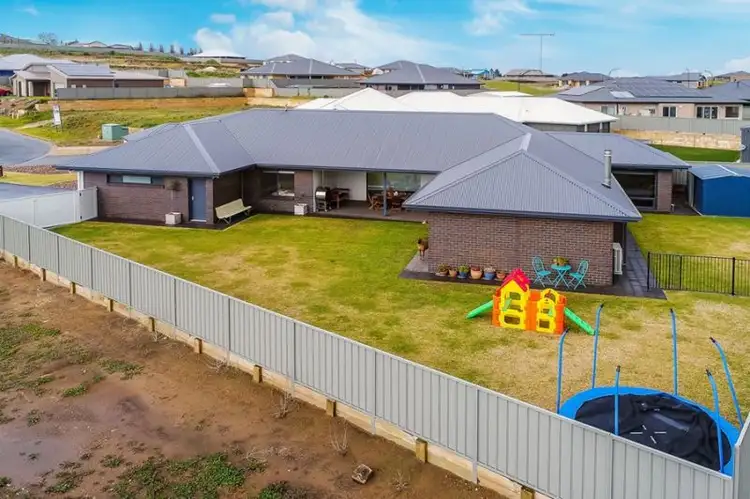 Sixth view of Homely house listing, 19 ST ANDREWS DRIVE, Mount Gambier SA 5290